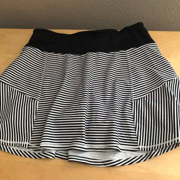 Queen of the Court Swing Tennis Skirt Skort - NEW - Picture 1 of 5